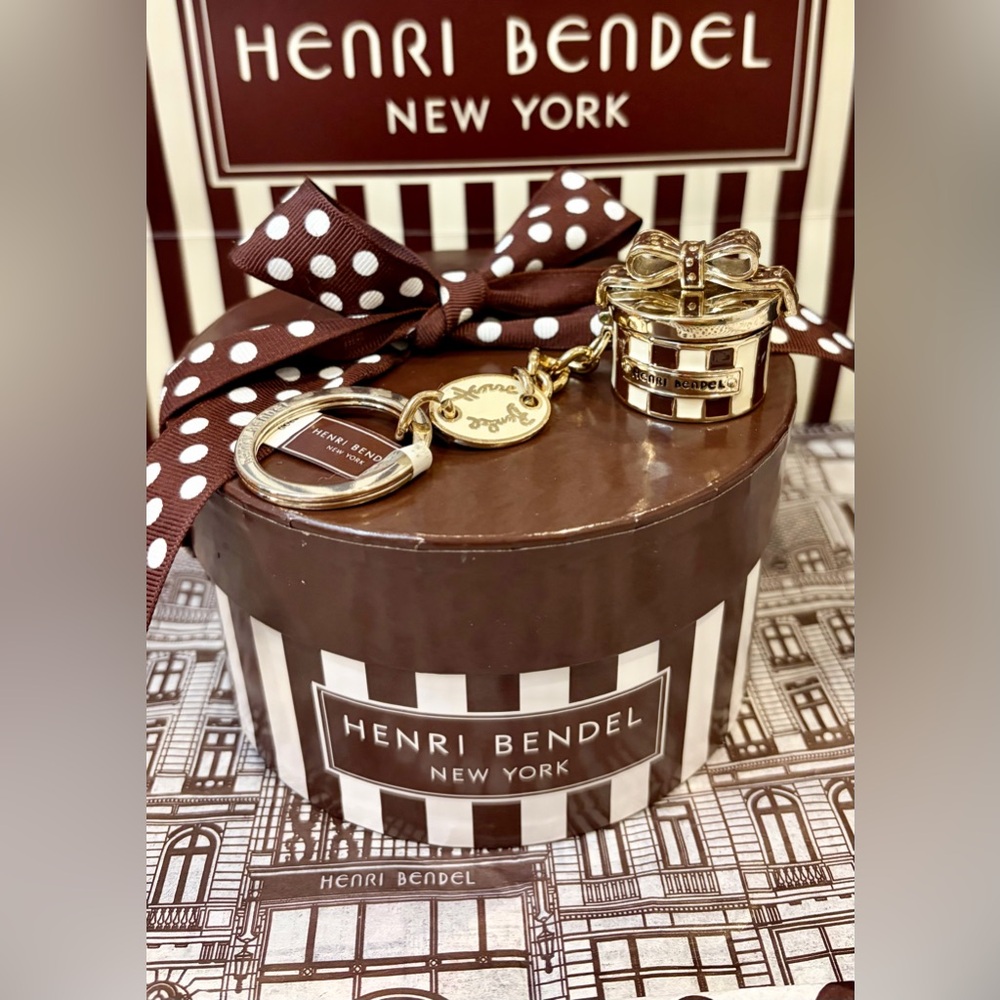 NWT HENRI BENDEL Brown/White Striped Hat Box Bag Charm/Keychain (4 available)